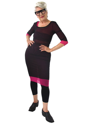 THE MESH DRESS - SCOOP NECK - THREE QUARTER SLEEVE